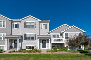 2543 Bella Drive, Pingree Grove, IL 60140