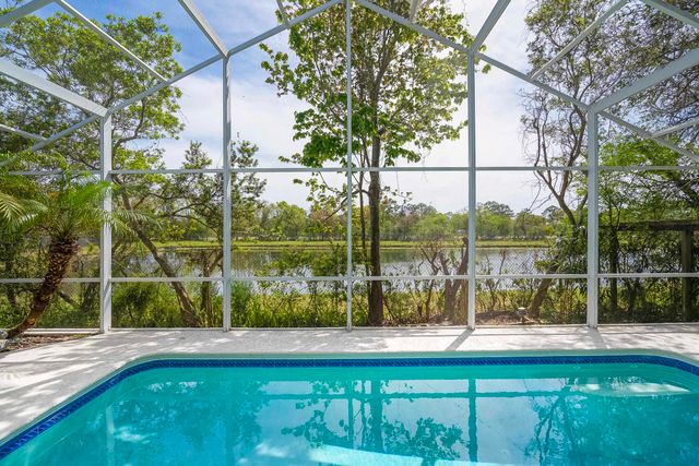 209 Lions Gate Dr, St Augustine, FL 32080