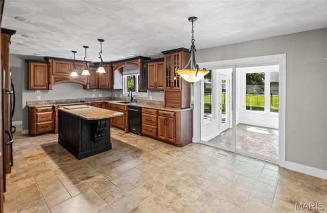 813 Meadowlark Drive, O'fallon, IL 62269