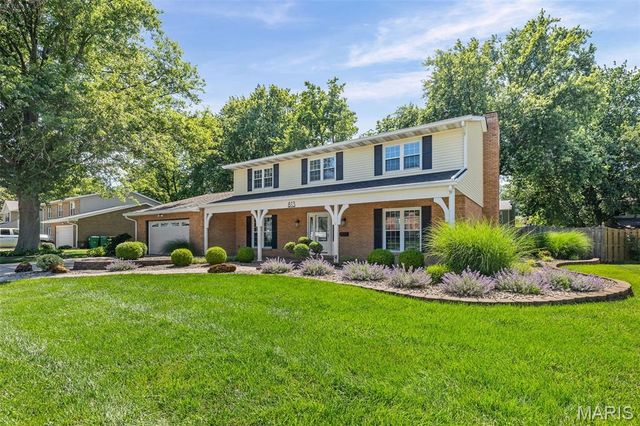 813 Meadowlark Drive, O'fallon, IL 62269
