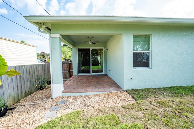 1006 SW 34th Terrace, Palm City, FL 34990