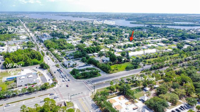 1006 SW 34th Terrace, Palm City, FL 34990