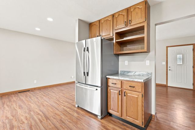 3026 W Rusholme Street, Davenport, IA 52804