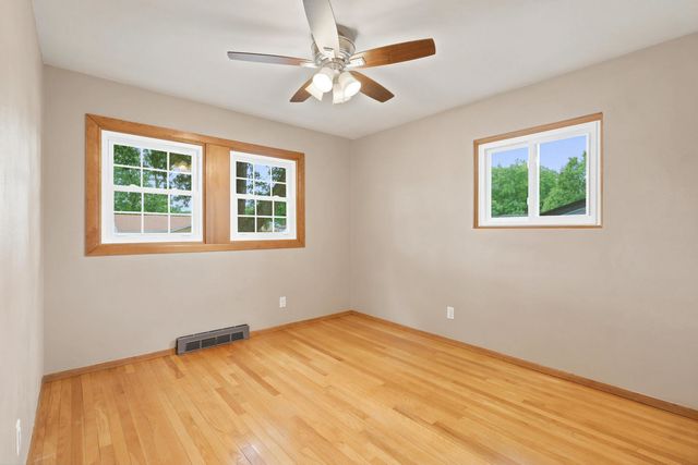 3026 W Rusholme Street, Davenport, IA 52804