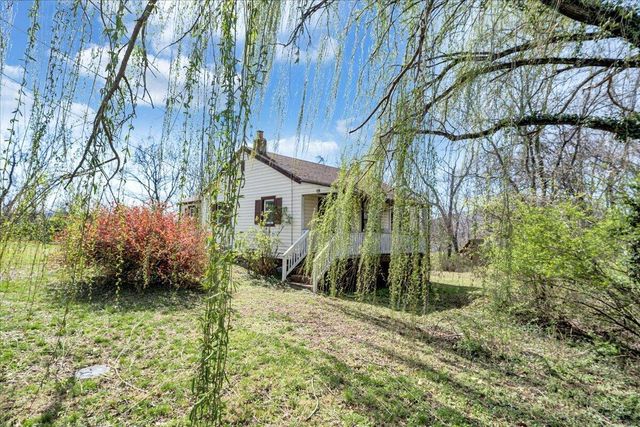 1433 Gladstone AVE, Roanoke, VA 24013