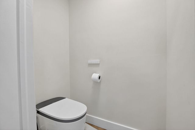 1051 NW 124th Ter, Sunrise, FL 33323