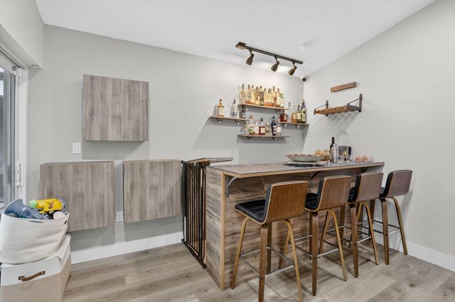 1051 NW 124th Ter, Sunrise, FL 33323