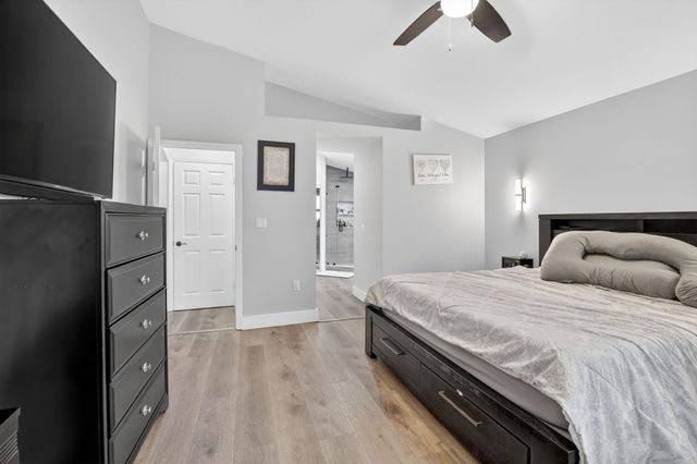 1051 NW 124th Ter, Sunrise, FL 33323