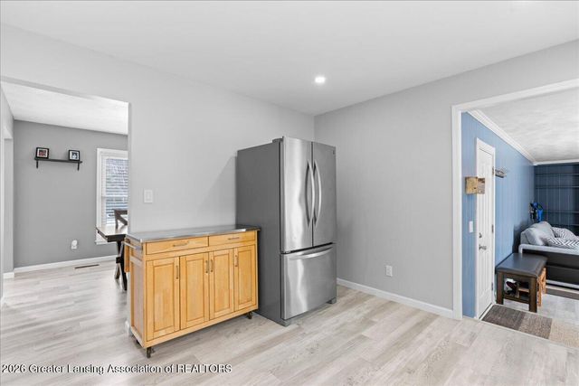 537 Vanderveen Drive, Mason, MI 48854