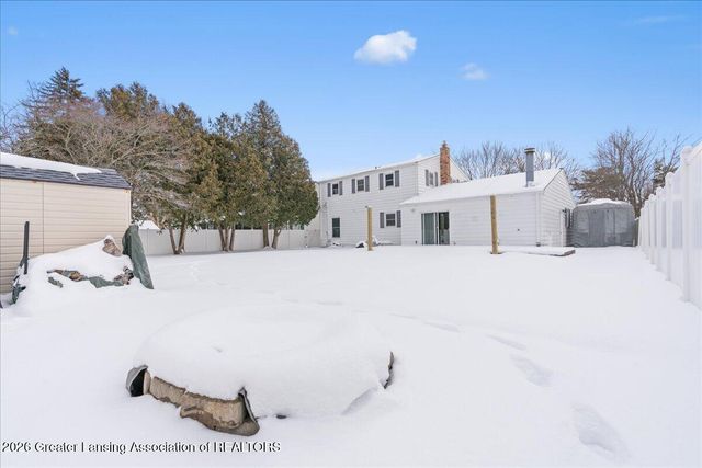 537 Vanderveen Drive, Mason, MI 48854