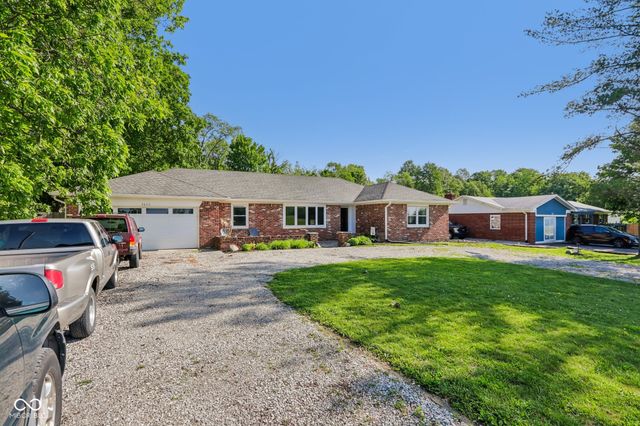 3826 E County Road 700 S, Clayton, IN 46118