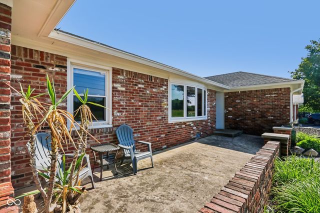 3826 E County Road 700 S, Clayton, IN 46118