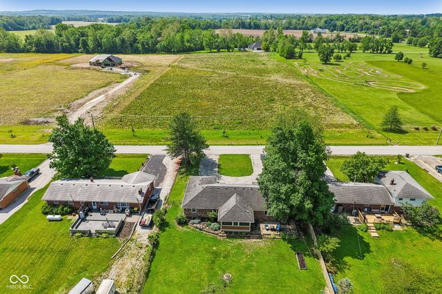3826 E County Road 700 S, Clayton, IN 46118