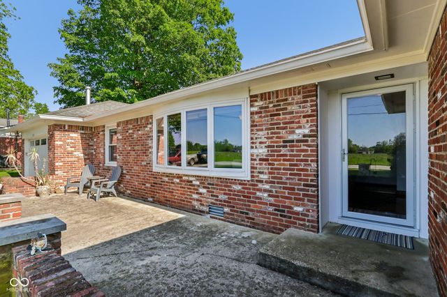 3826 E County Road 700 S, Clayton, IN 46118