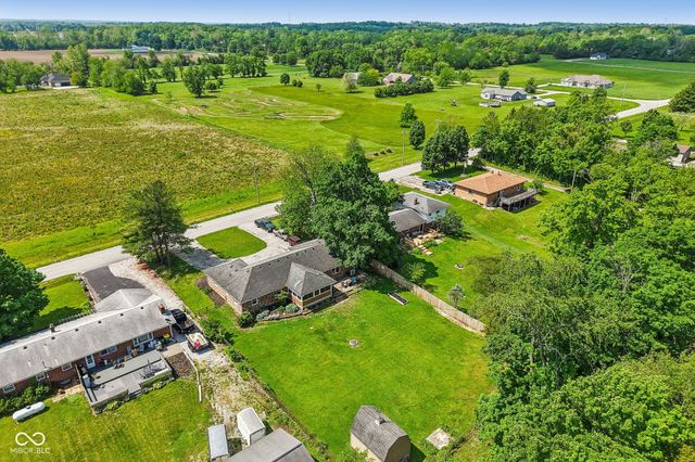 3826 E County Road 700 S, Clayton, IN 46118