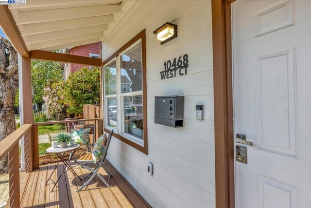 10468 West Court, Oakland, CA 94603
