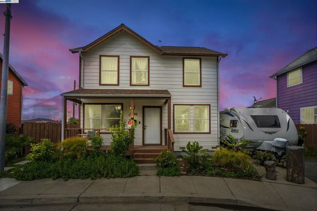 10468 West Court, Oakland, CA 94603