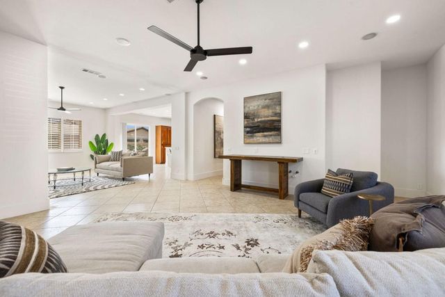 57806 Cantata Drive, La Quinta, CA 92253