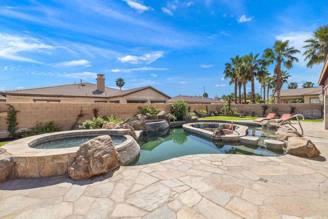 57806 Cantata Drive, La Quinta, CA 92253