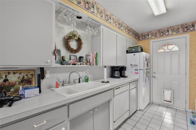 702 Hillside Drive, Sherman, TX 75090