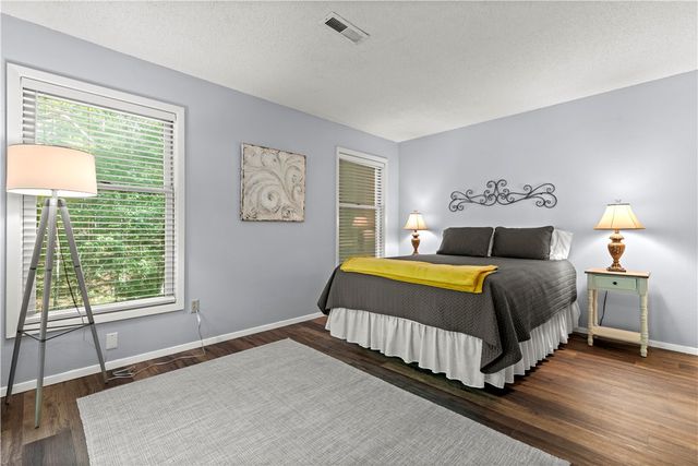 10 Victoria Lane, Bella Vista, AR 72715