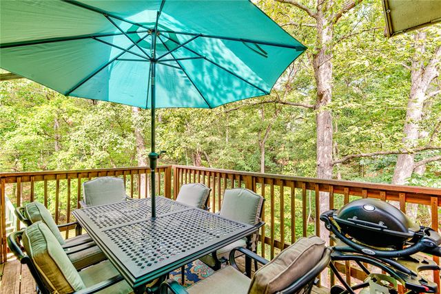 10 Victoria Lane, Bella Vista, AR 72715