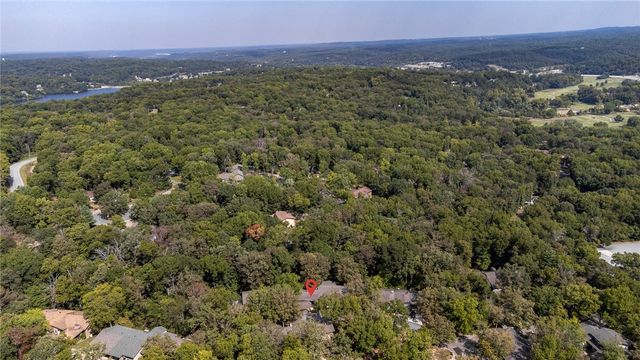 10 Victoria Lane, Bella Vista, AR 72715