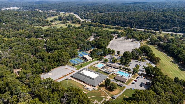 10 Victoria Lane, Bella Vista, AR 72715