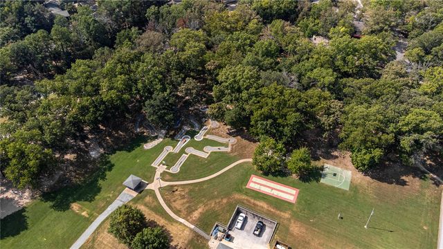 10 Victoria Lane, Bella Vista, AR 72715