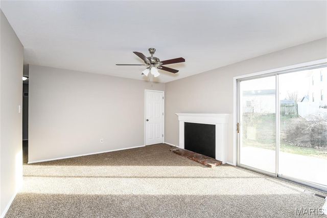 31 Four Winds Drive, St Peters, MO 63376