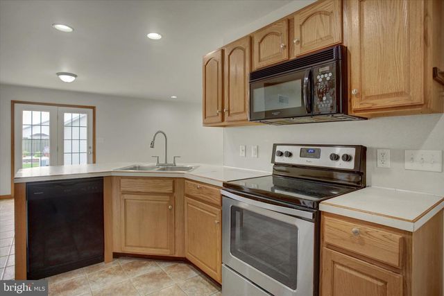 11496 WILLIAMSPORT PIKE, Greencastle, PA 17225