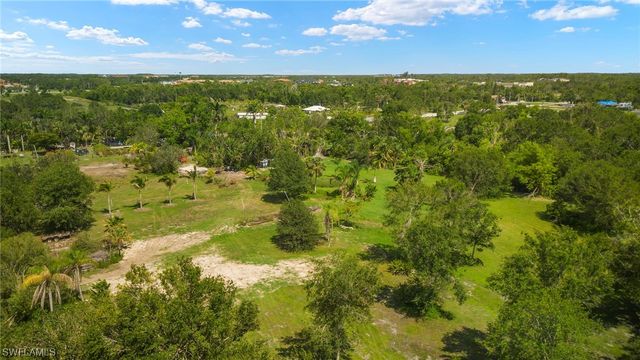 13100 Pinto LN, Fort Myers, FL 33912