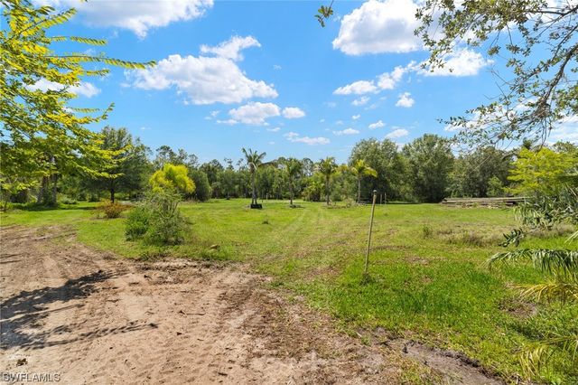 13100 Pinto LN, Fort Myers, FL 33912