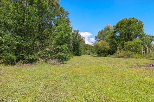 13100 Pinto LN, Fort Myers, FL 33912