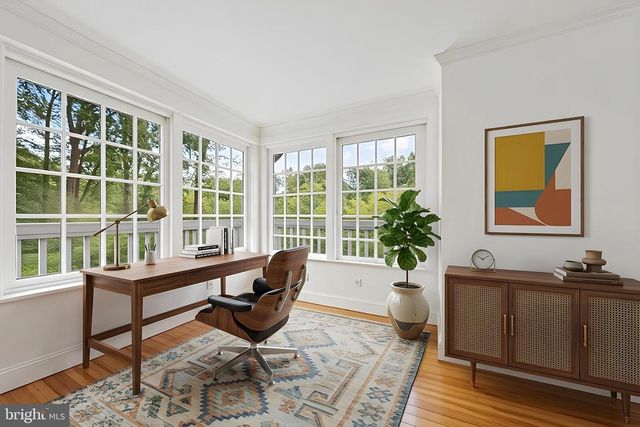 702 SLIGO CREEK PKWY, Takoma Park, MD 20912