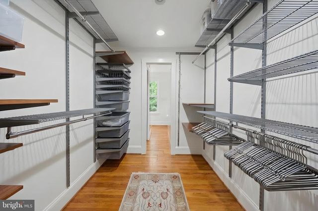 702 SLIGO CREEK PKWY, Takoma Park, MD 20912