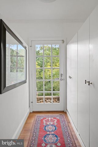 702 SLIGO CREEK PKWY, Takoma Park, MD 20912