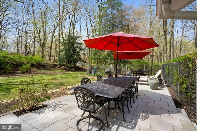 702 SLIGO CREEK PKWY, Takoma Park, MD 20912