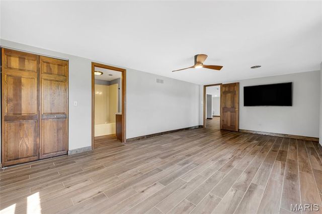 693 Boulevard De Cannes, Edwardsville, IL 62025