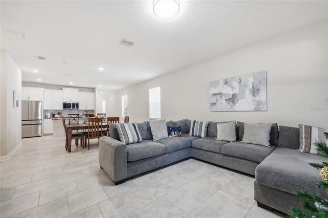 4303 SEVEN CANYONS DRIVE, Kissimmee, FL 34746