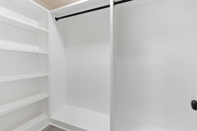 16 Cheyenne Cir., Purvis, MS 39475