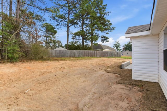 16 Cheyenne Cir., Purvis, MS 39475