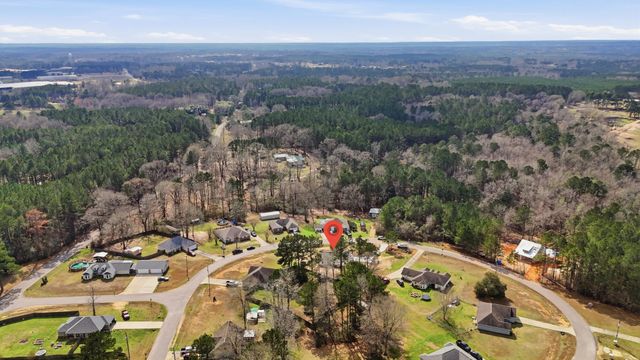 16 Cheyenne Cir., Purvis, MS 39475