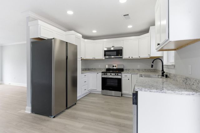 16 Cheyenne Cir., Purvis, MS 39475