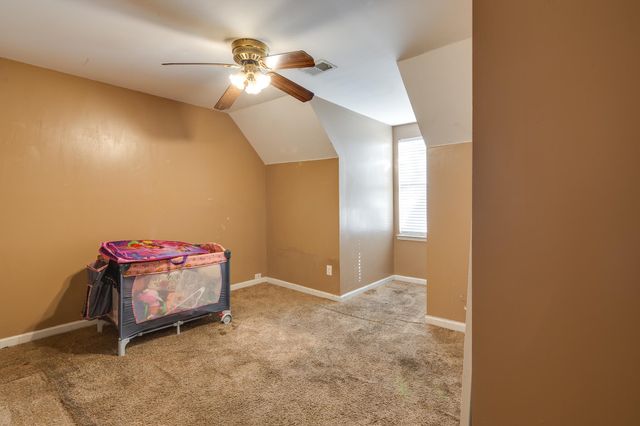 6055 HOLLYHEIGHTS CV, Millington, TN 38053