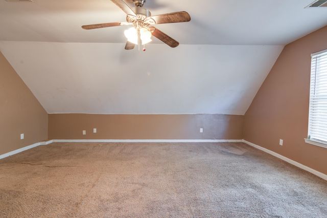 6055 HOLLYHEIGHTS CV, Millington, TN 38053