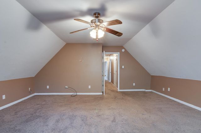 6055 HOLLYHEIGHTS CV, Millington, TN 38053