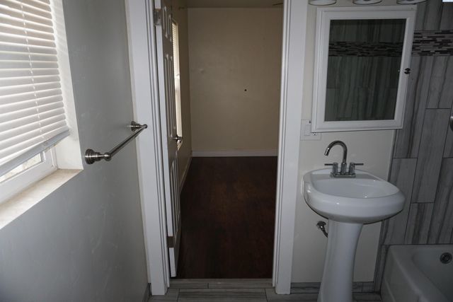 738 N 9th Ave, Walla Walla, WA 99362