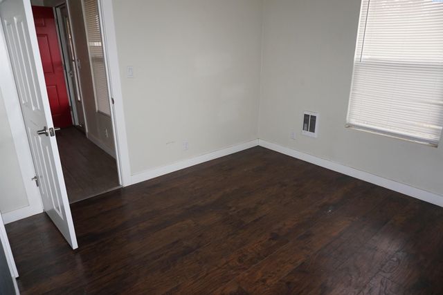 738 N 9th Ave, Walla Walla, WA 99362