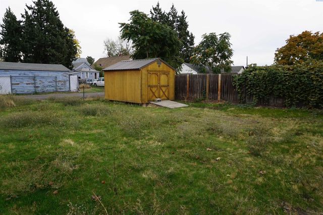 738 N 9th Ave, Walla Walla, WA 99362